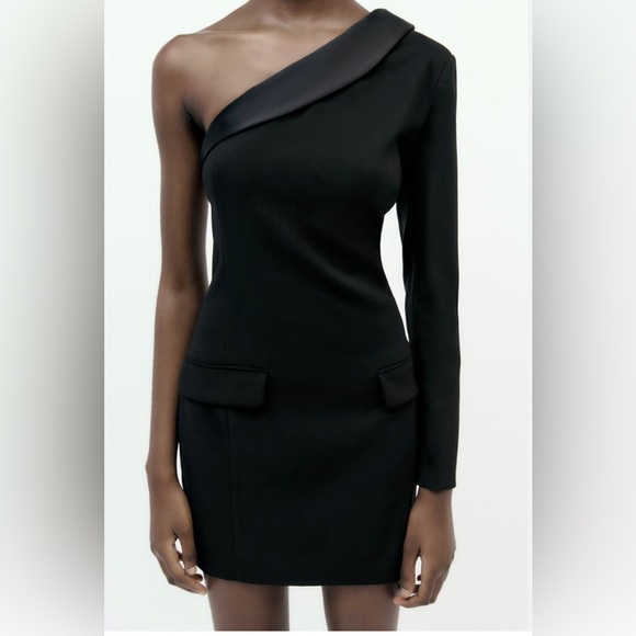 Zara Dresses & Skirts - Zara short blazer one shoulder black dress. Women’s size XXL. New with tags
